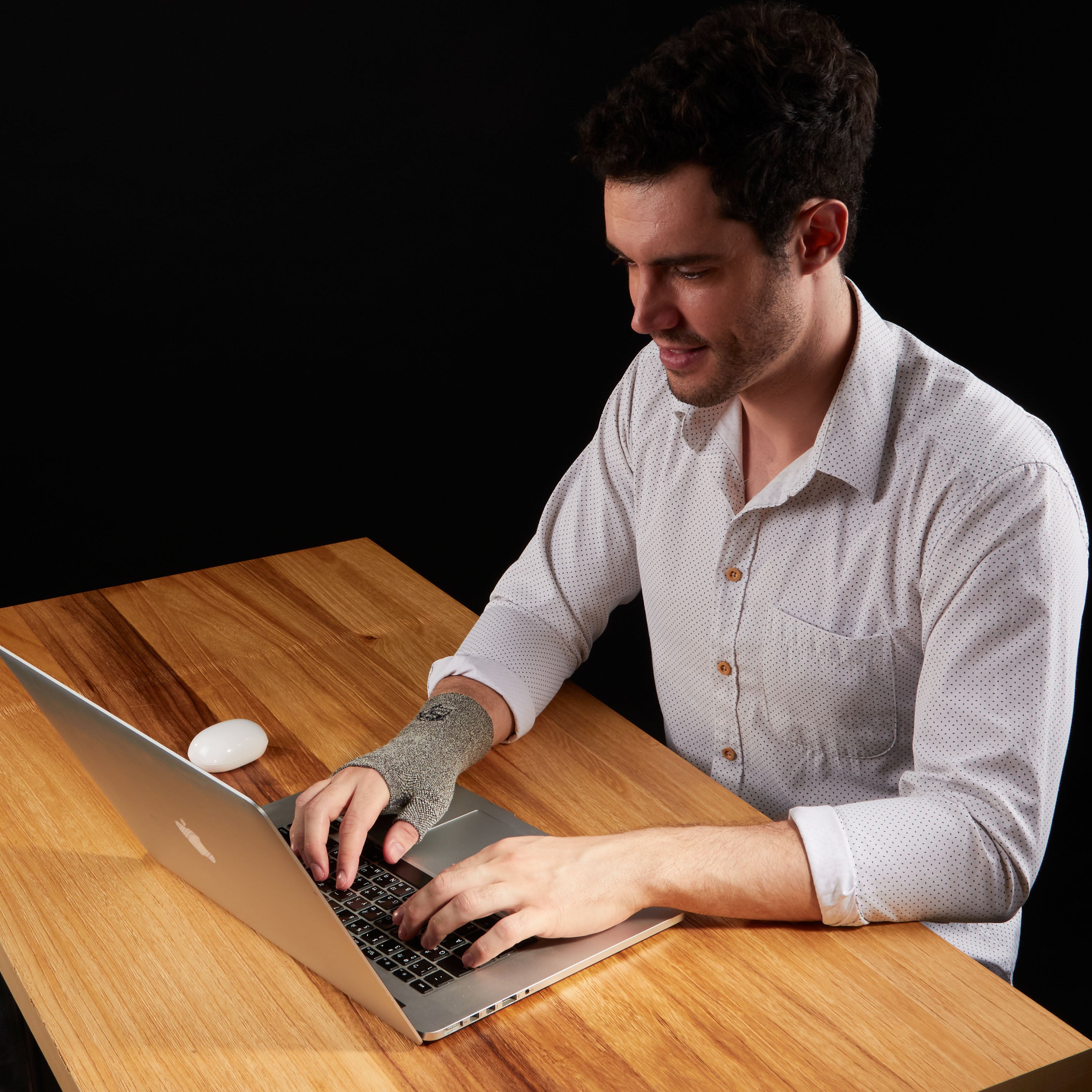 Brace-Compression Recovery Wrist and Thumb Sleeve (1PC) - Vital Salveo