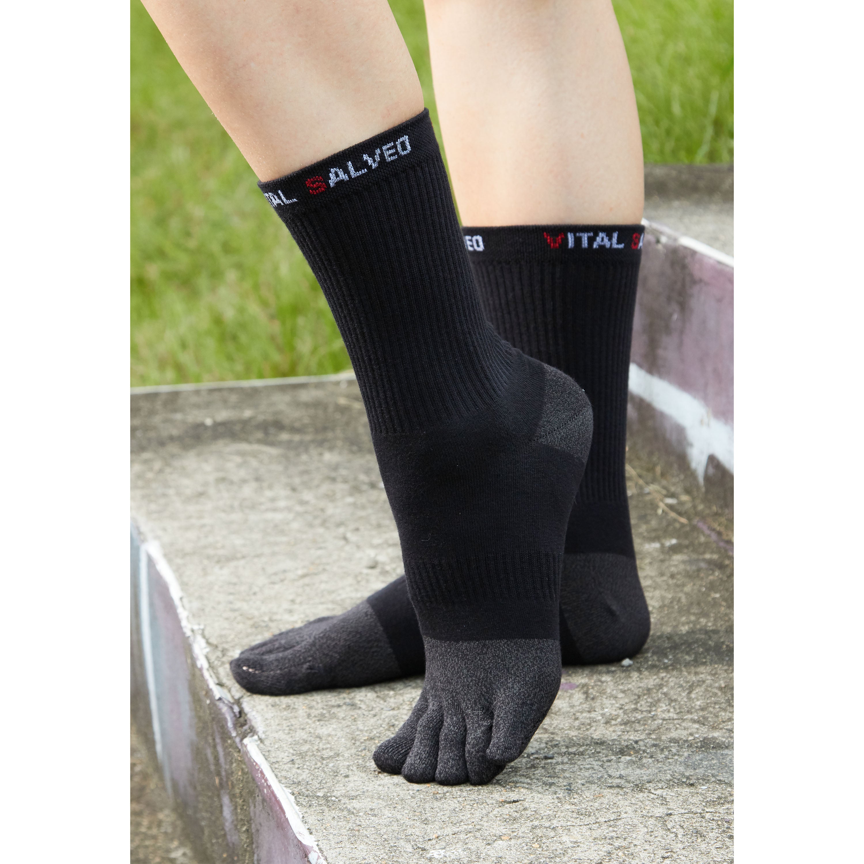 Toes Athletic Crew Socks - Vital Salveo